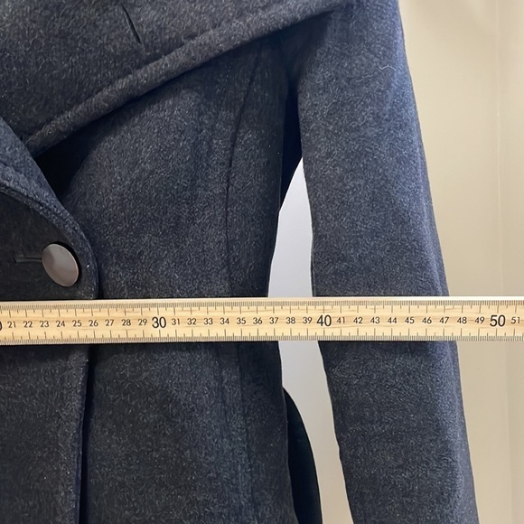 Aritzia Babaton - Wool Pea Coat Jacket - Dark Charcoal - medium - Picture 15 of 16